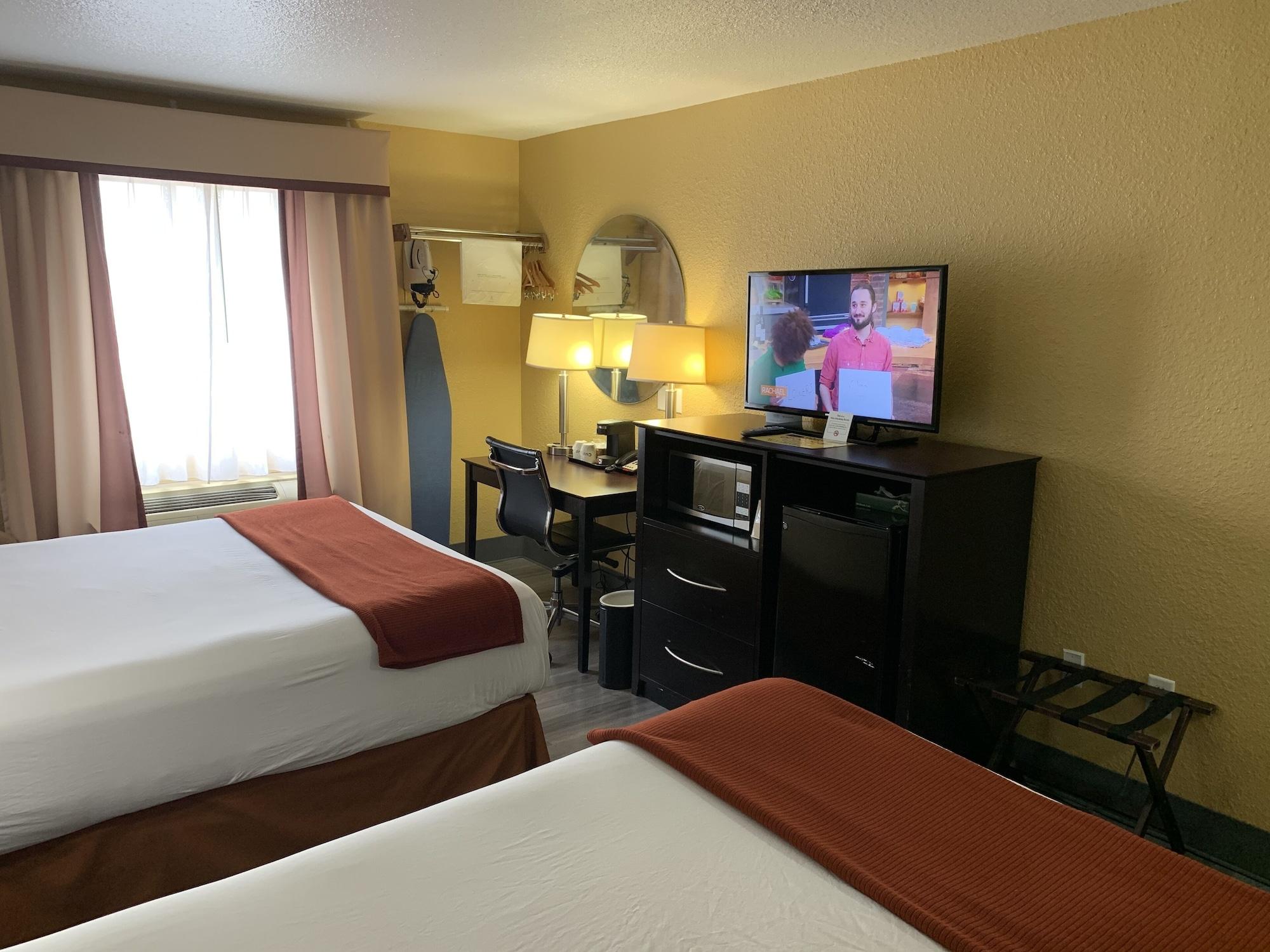 Super 8 By Wyndham Richmond Hotell Eksteriør bilde